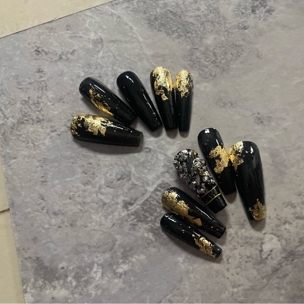 Handmade press on nails
